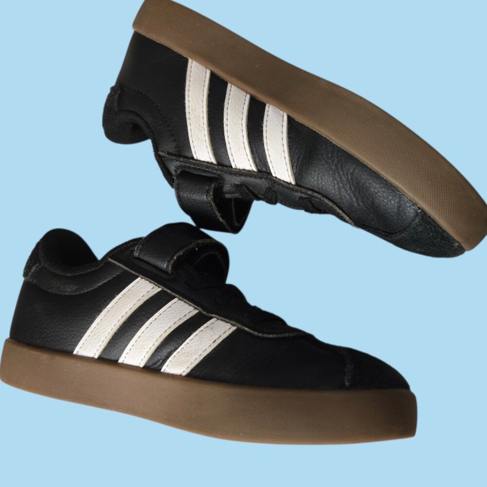 Adidas VL Court 3.0 Kids Sneakers - Black/White - Size 1 - LIKE NEW